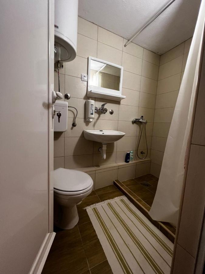 Hotel Ljubav Stara Zaovine Lazici Exterior foto